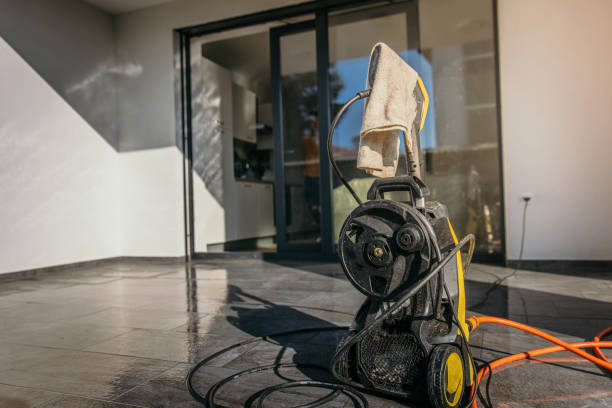 Animal Enclosure Cleaning in Lakeland North, WA